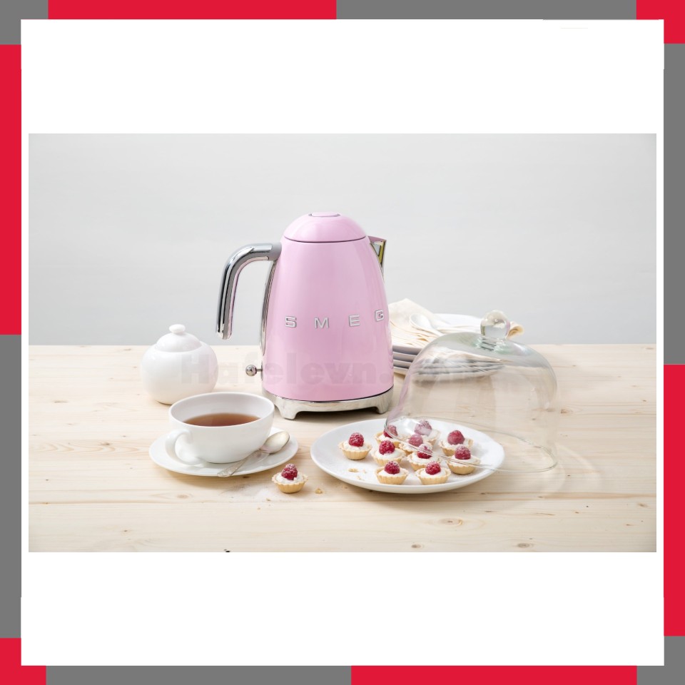 Ấm đun nước siêu tốc Smeg 50's Retro Style KLF03PKEU