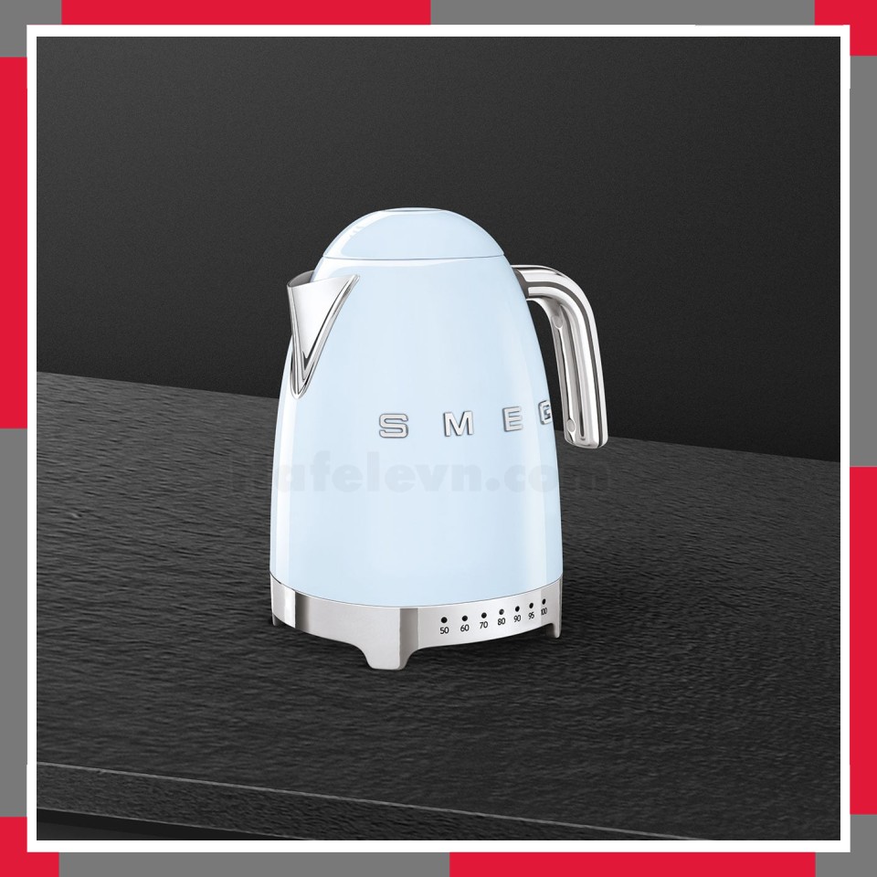 Ấm đun siêu tốc có nhiệt độ hiệu Smeg model KLF04PBEU màu xanh blue