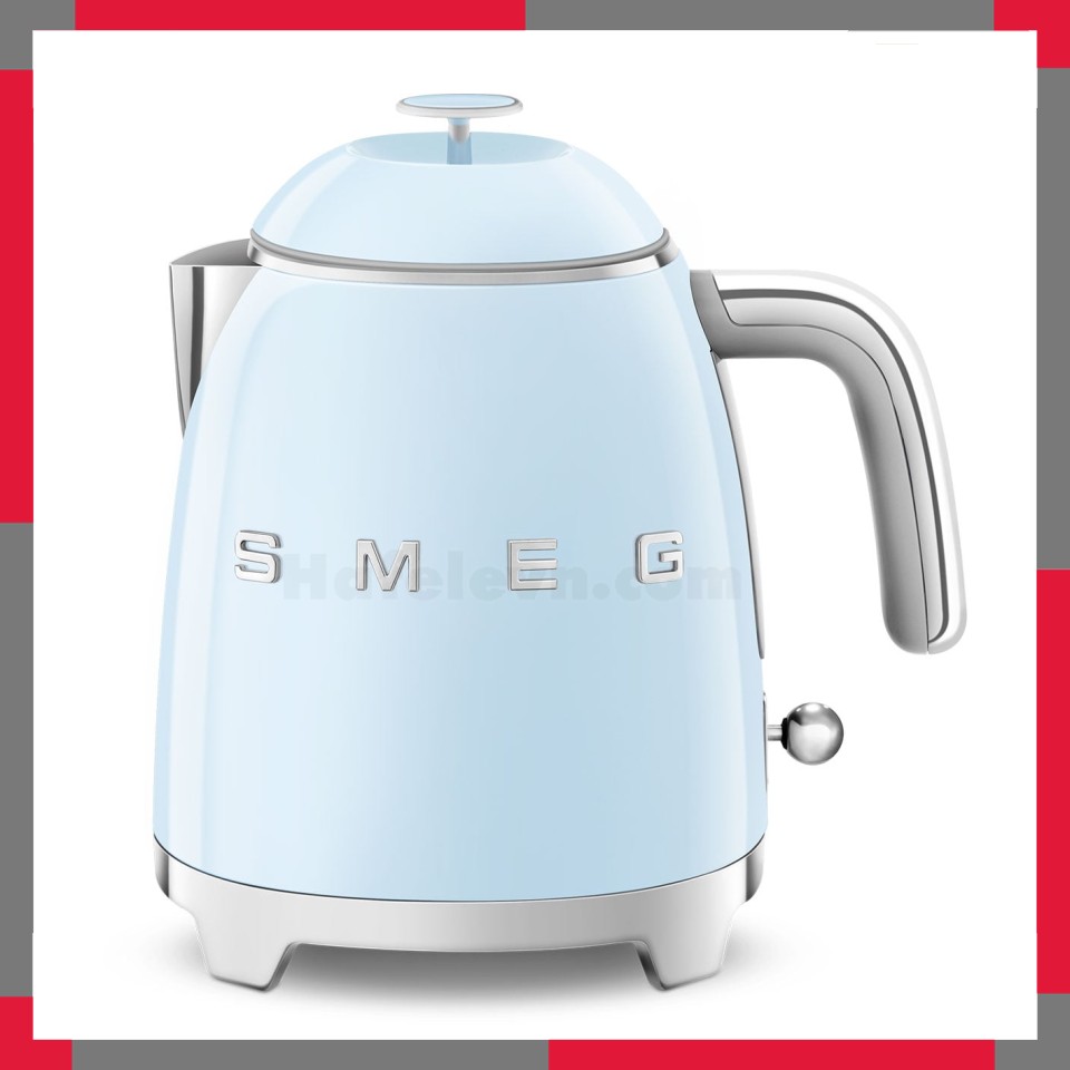 Ấm đun siêu tốc mini hiệu Smeg model KLF05PBEU màu xanh blue