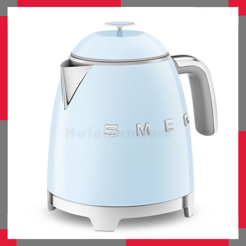 Ấm đun siêu tốc mini hiệu Smeg model KLF05PBEU màu xanh blue