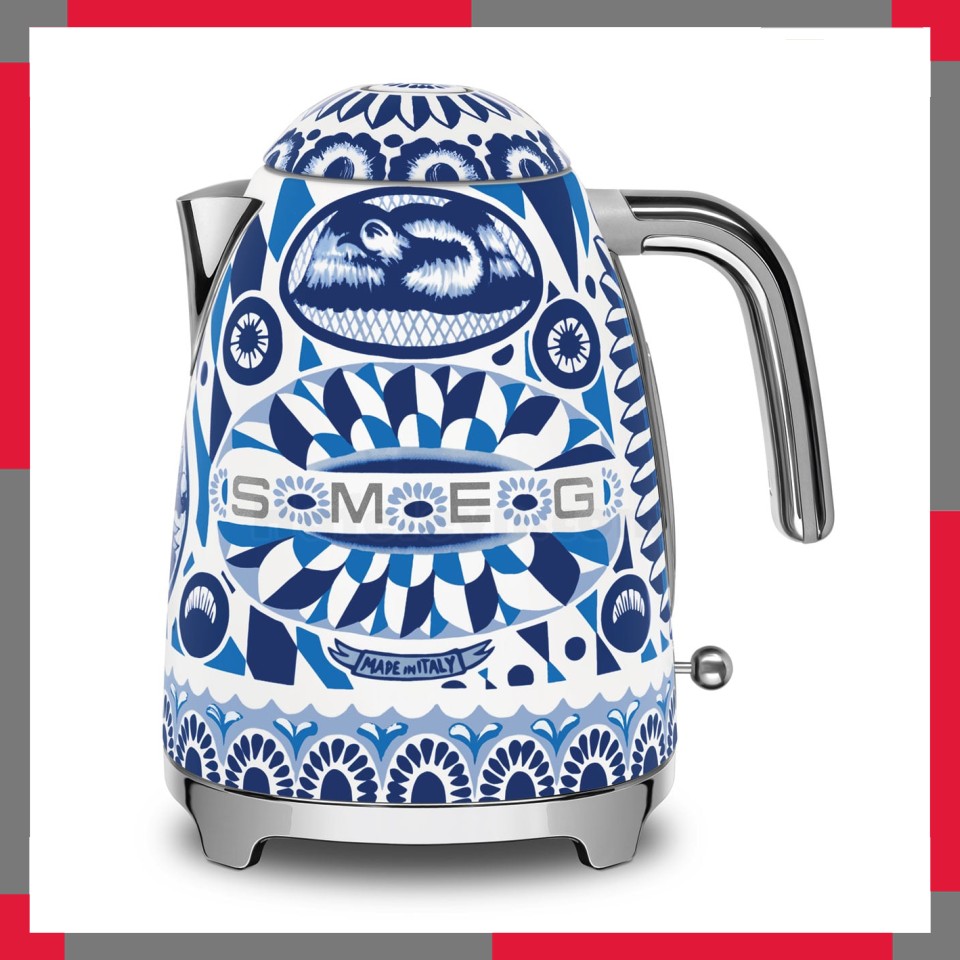 Ấm đun siêu tốc Smeg & Dolce&Gabbana 50's Style -KLF03DGBEU