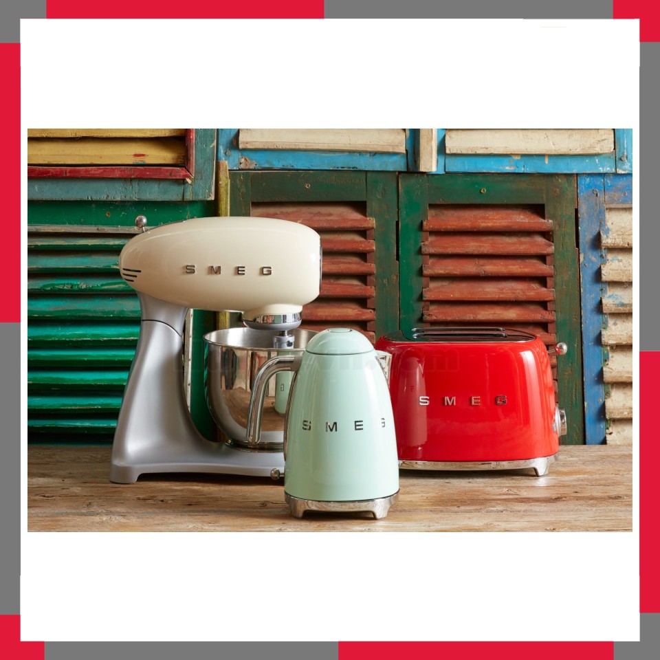 Máy nướng bánh mì Smeg 50's Style TSF01RD