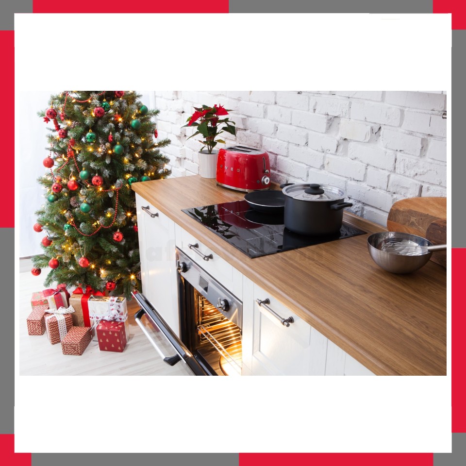 Máy nướng bánh mì Smeg 50's Style TSF01RD