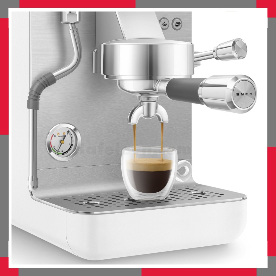 Máy pha cà phê chuyên nghiệp mini Smeg Collezione EMC02WHMEU