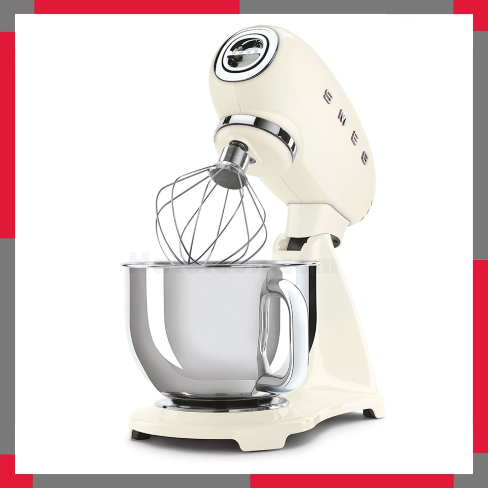 Máy trộn bột đa năng Smeg 50's Style Aesthetic SMF03CREU