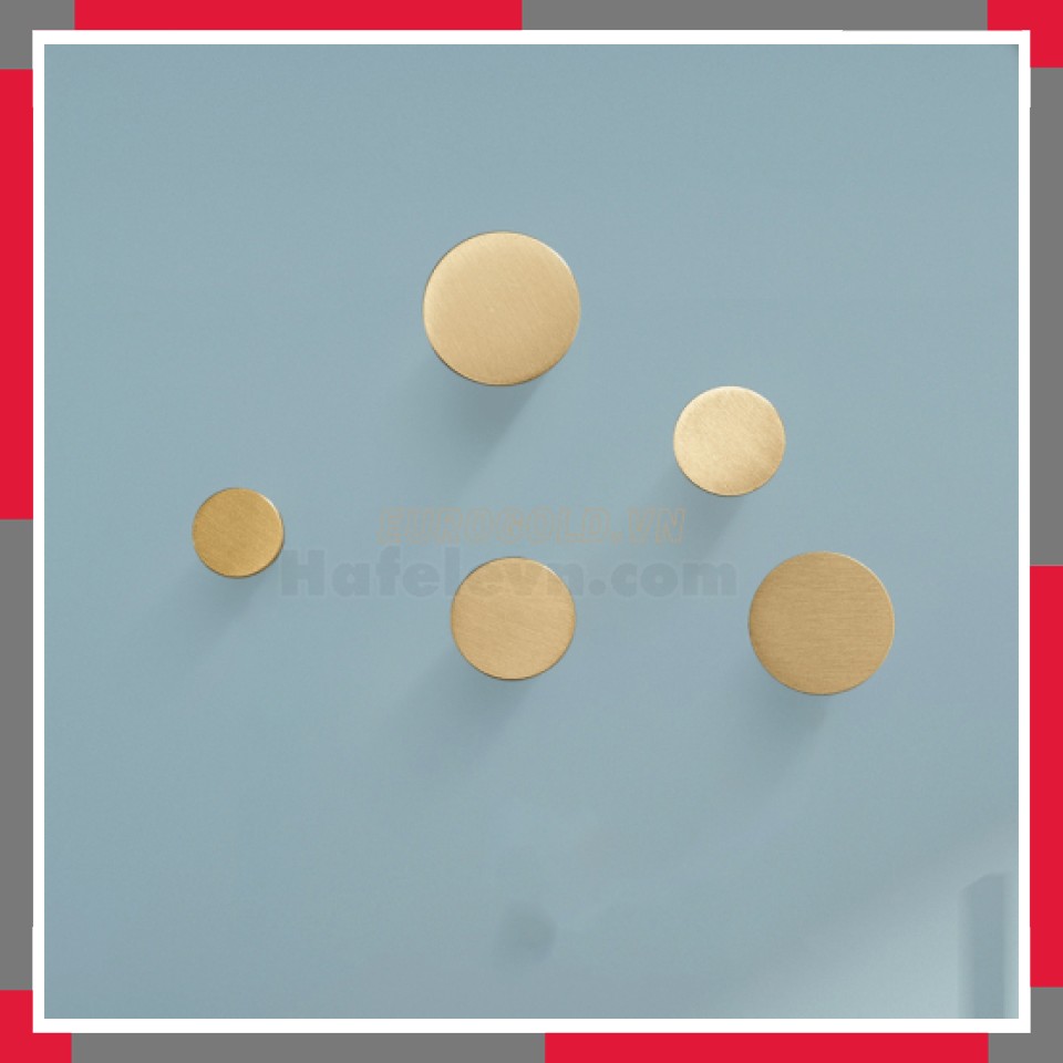 Núm Tủ đồng Nguyên Chất EuroGold BHG26