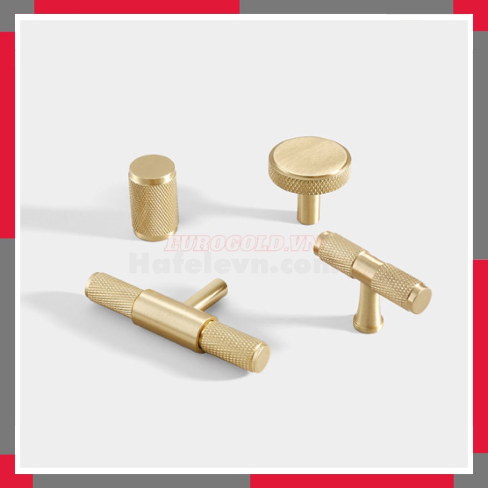 Núm Tủ Hiện đại Bằng đồng EuroGold BHG02