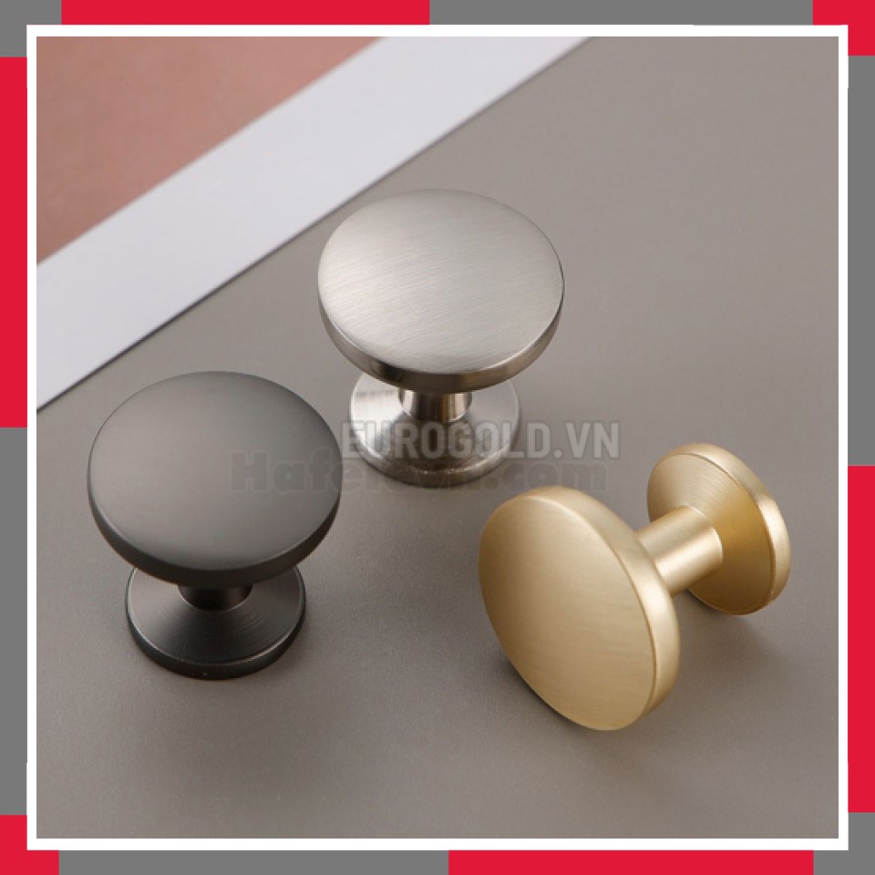 Núm Tủ Hợp Kim Cao Cấp Hiện đại EuroGold BH6097