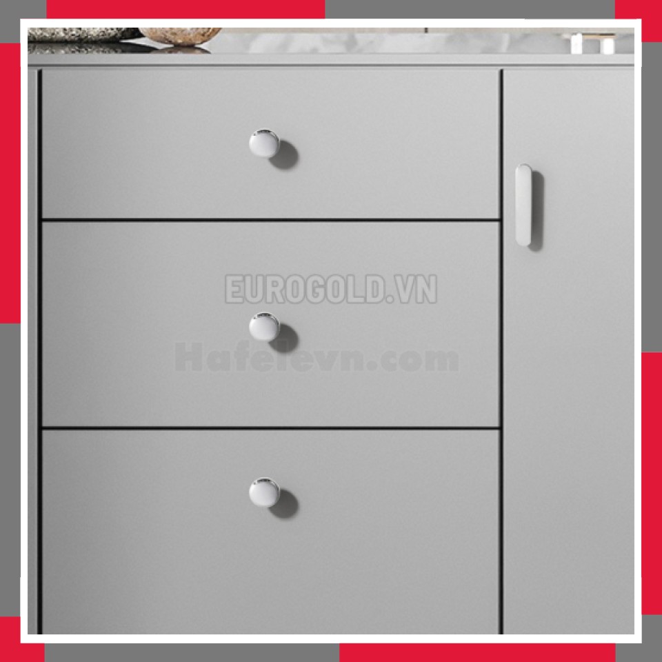 Núm Tủ Hợp Kim Cao Cấp Màu Crom Bóng EuroGold BHK137