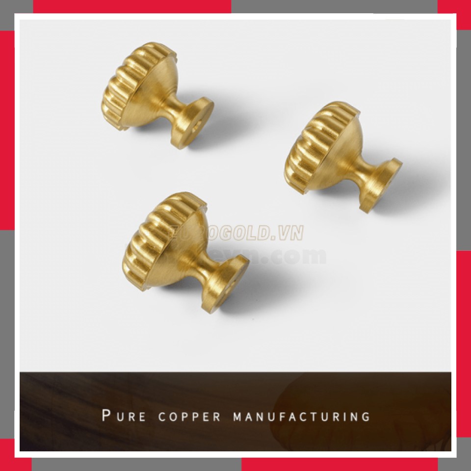 Núm Tủ Tròn đồng Nguyên Chất EuroGold BHG72