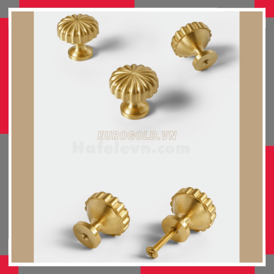 Núm Tủ Tròn đồng Nguyên Chất EuroGold BHG72