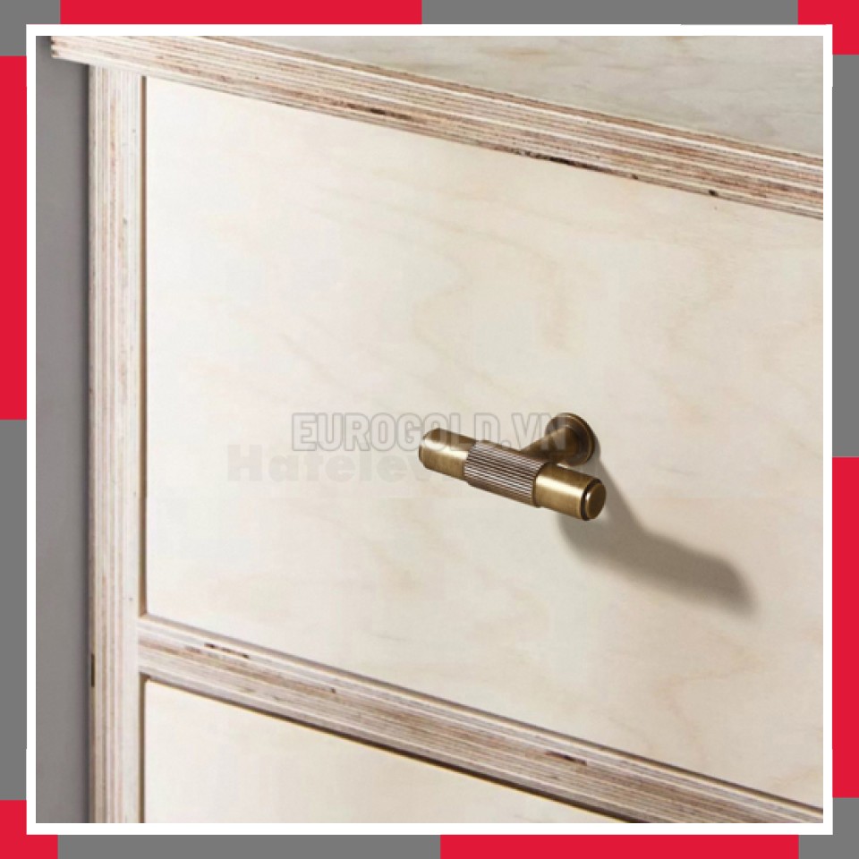 Tay Nắm đồng Nguyên Chất Kiểu Cổ EuroGold BHG112C