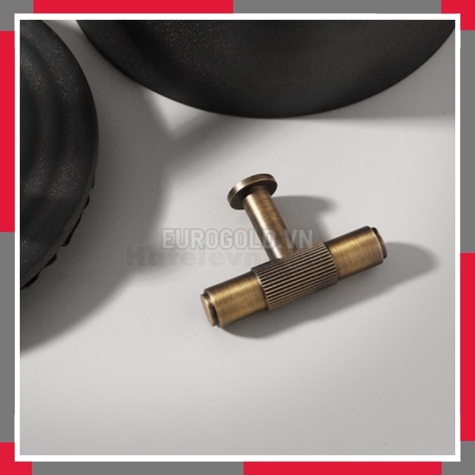 Tay Nắm đồng Nguyên Chất Kiểu Cổ EuroGold BHG112C