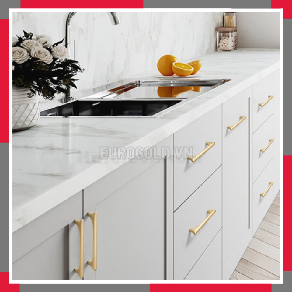 Tay Nắm Tủ Hợp Kim Cao Cấp EuroGold BHG606T