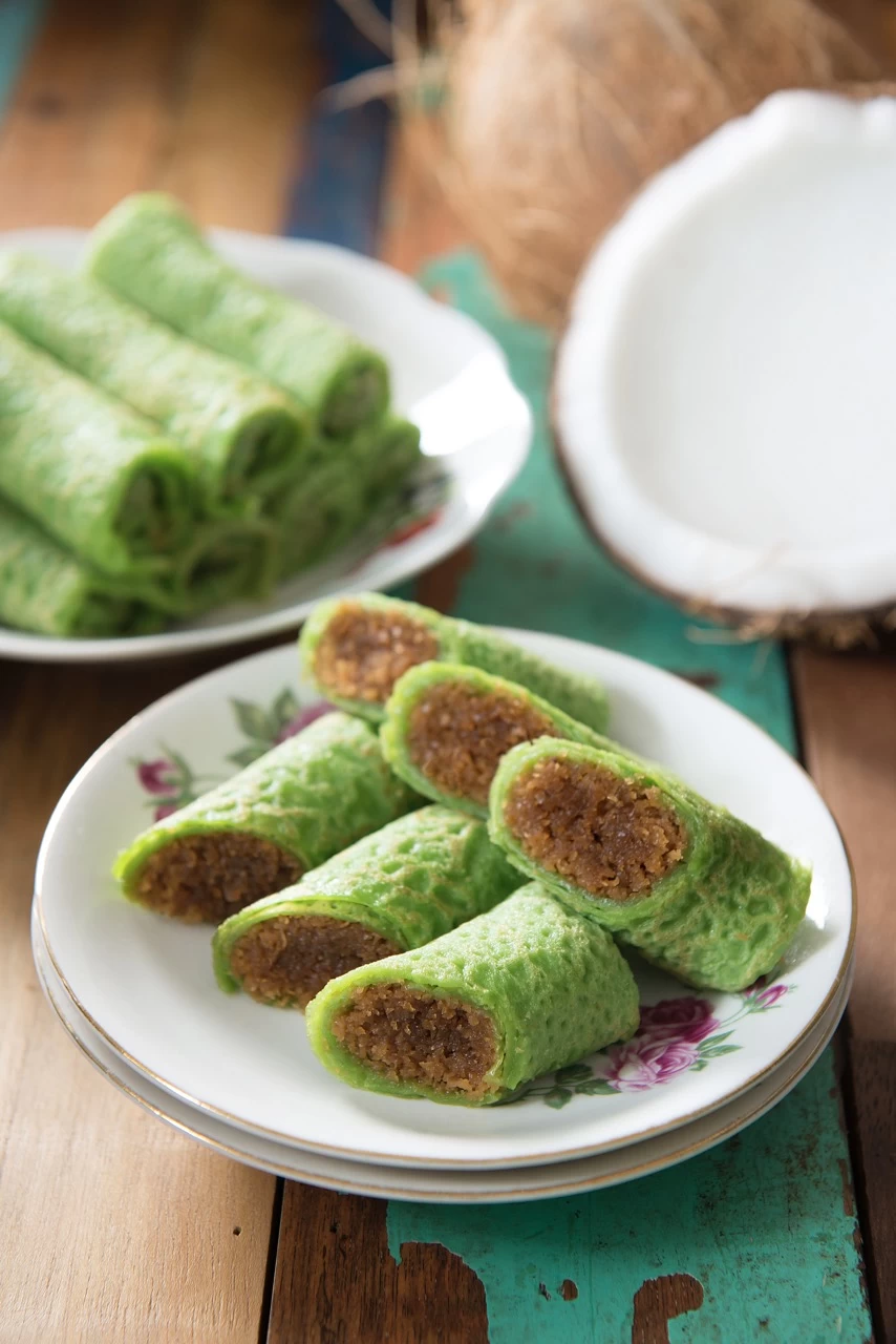 BÁNH CỜ RẾP NHÂN DỪA (KUIH KETAYAP)