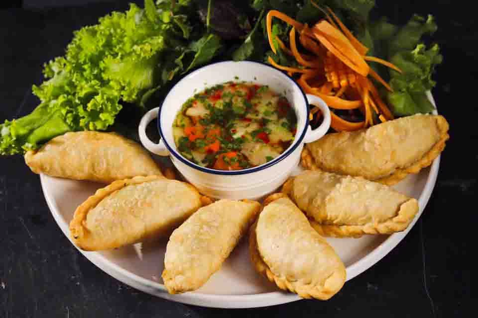 BÁNH GỐI