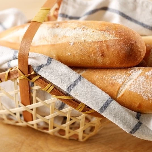 BÁNH MÌ VỎ GIÒN (BÁNH MÌ BAGUETTE)