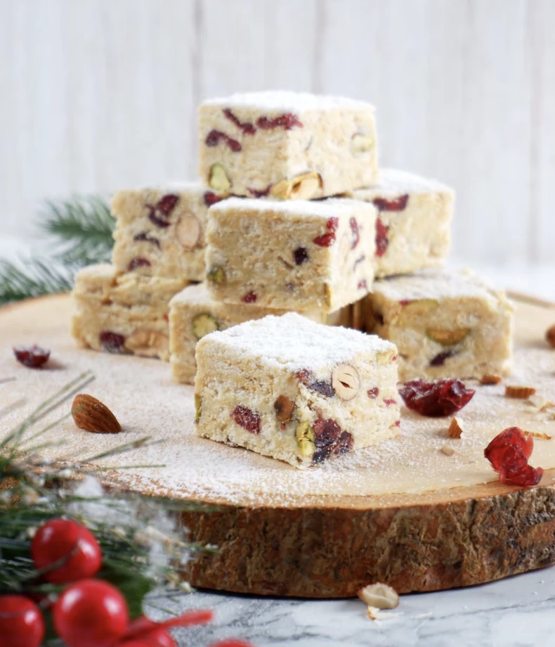 BÁNH NOUGAT BÔNG TUYẾT