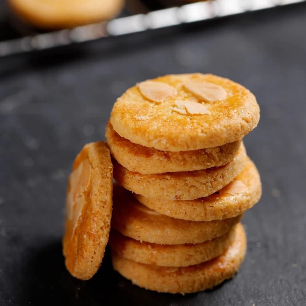 BÁNH QUY SABLE DỪA HẠNH NHÂN