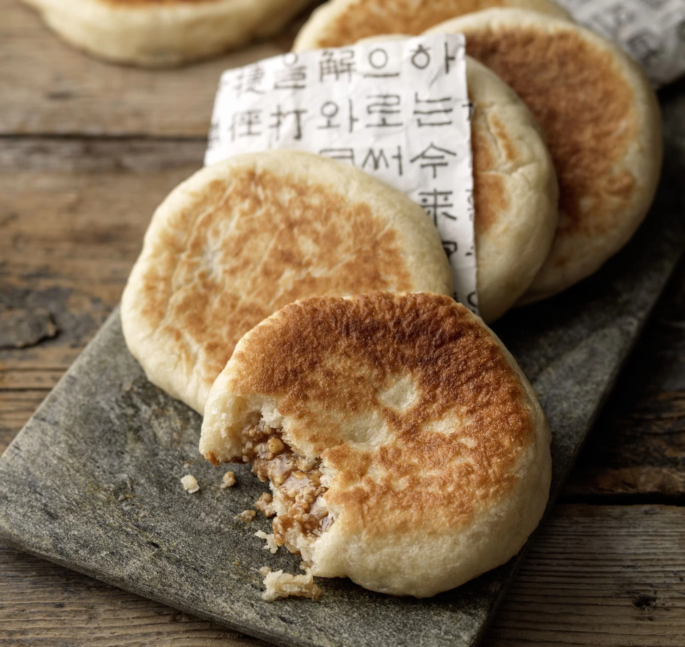 BÁNH RÁN NGỌT HÀN QUỐC (HOTTEOK)