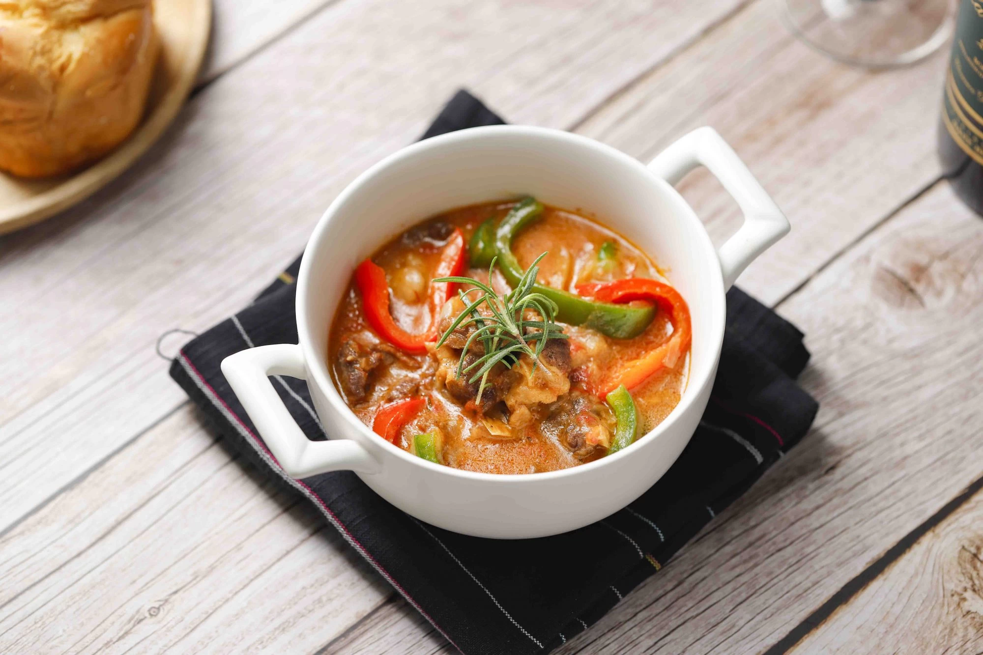 BÒ GOULASH