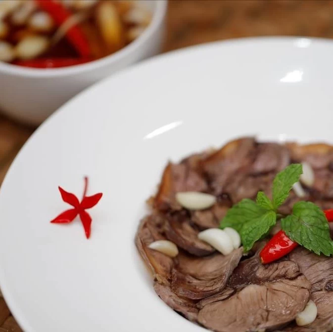 BÒ NGÂM MẮM
