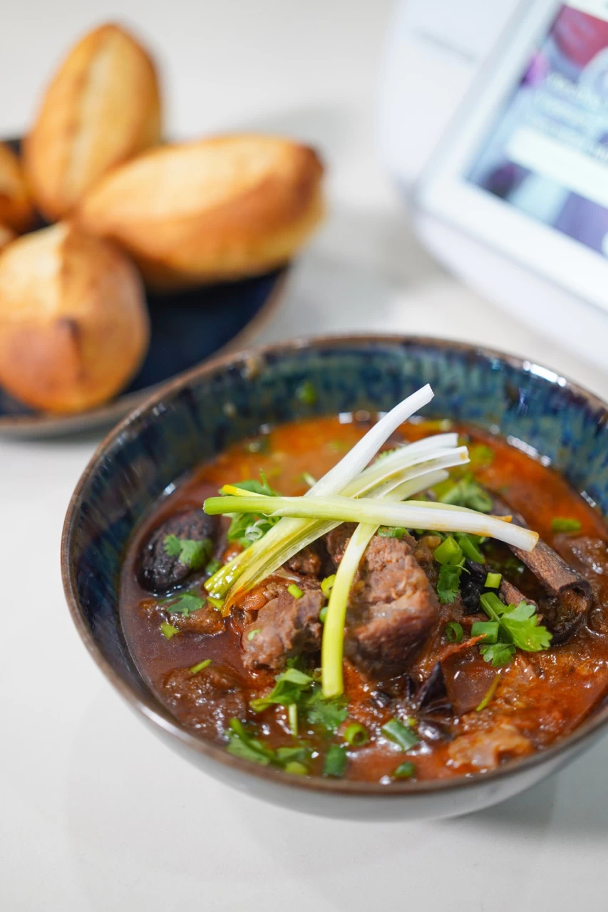 BÒ SỐT VANG