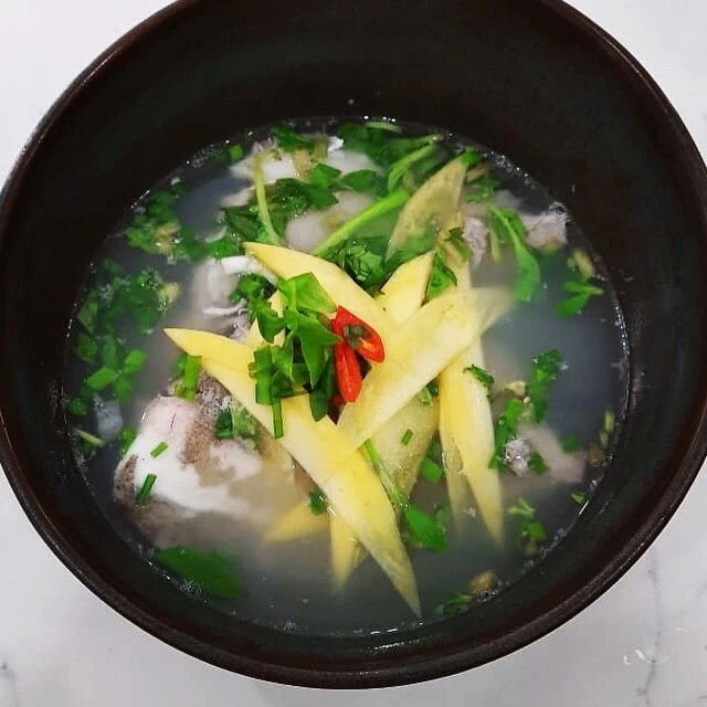 CANH CÁ CHIM NẤU XOÀI
