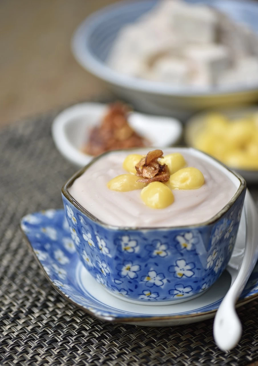 CHÈ KHOAI MÔN TEOCHEW VỚI BẠCH QUẢ