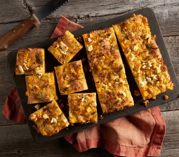FOCACCIA BÍ NGÔ NHẬT