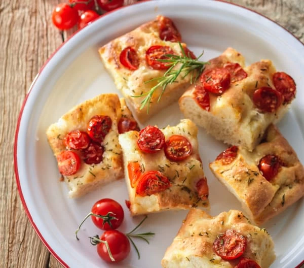 FOCACCIA CÀ CHUA