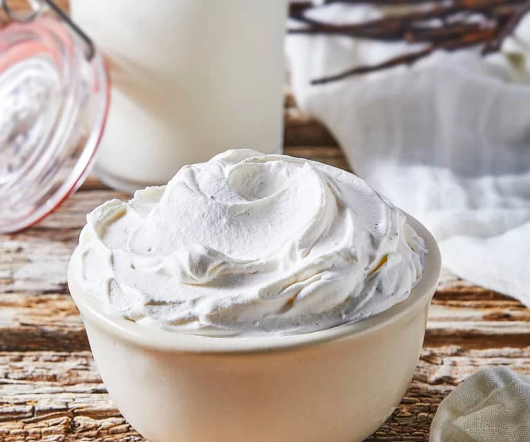 KEM CHANTILLY