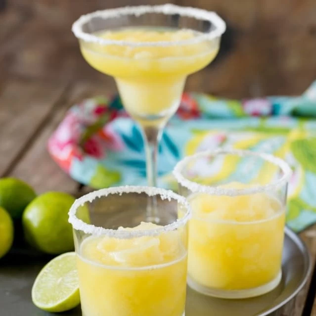 MARGARITA CAM CHANH