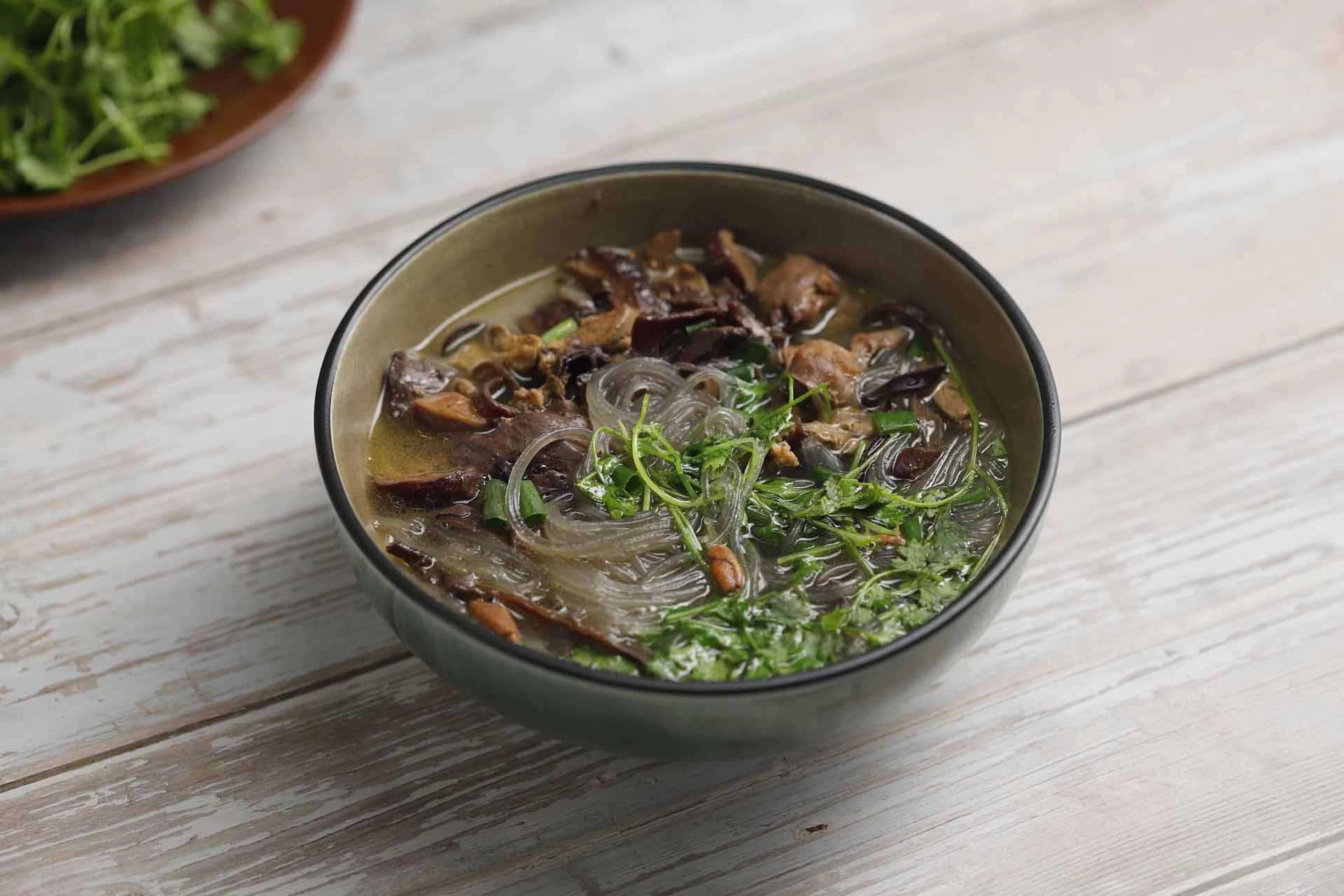 MIẾN LÒNG GÀ