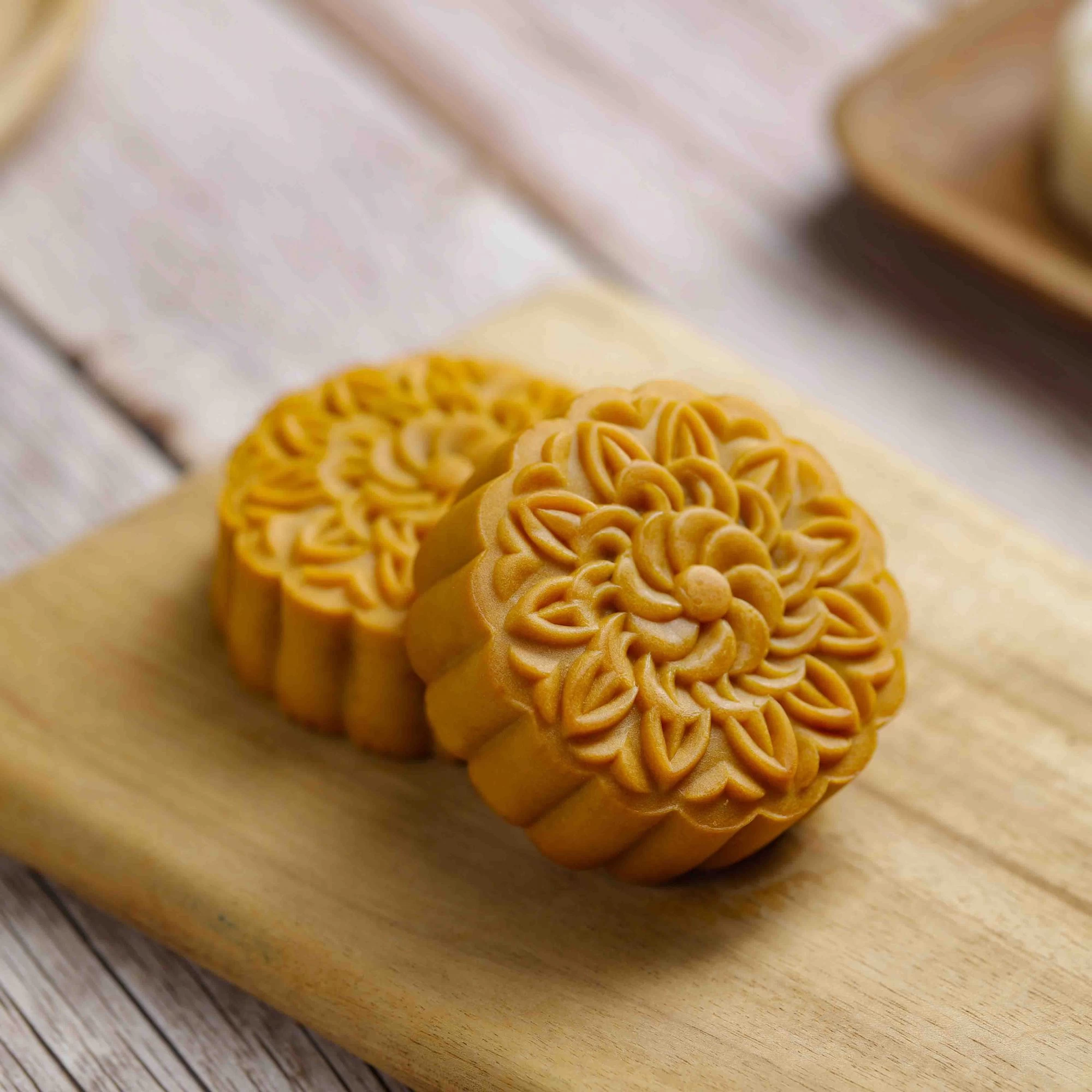 NHÂN CHANH LEO HẠT CHIA (BÁNH TRUNG THU)