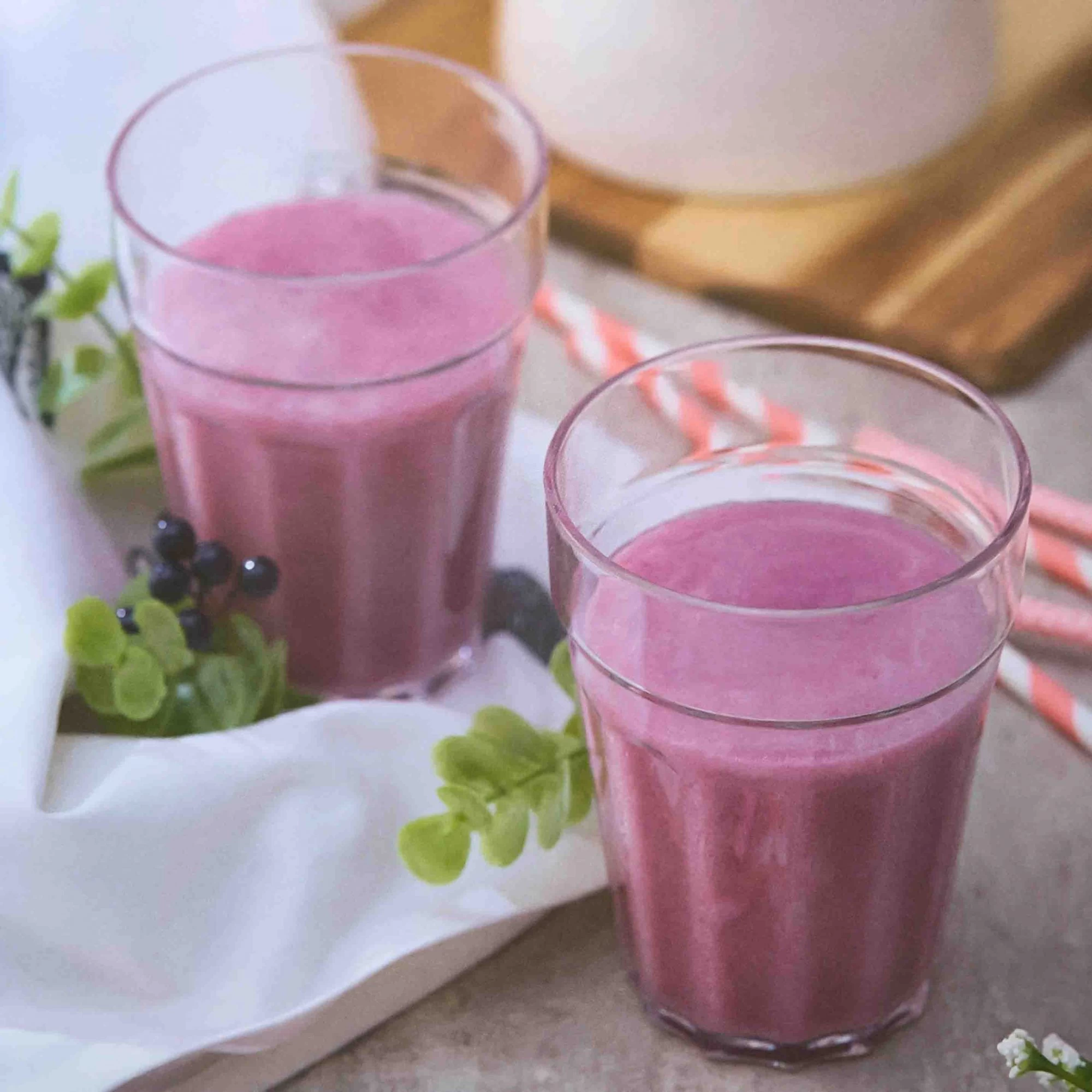 SINH TỐ CHUỐI, BẮP CẢI TÍM