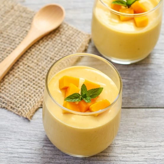 SINH TỐ XOÀI SỮA CHUA