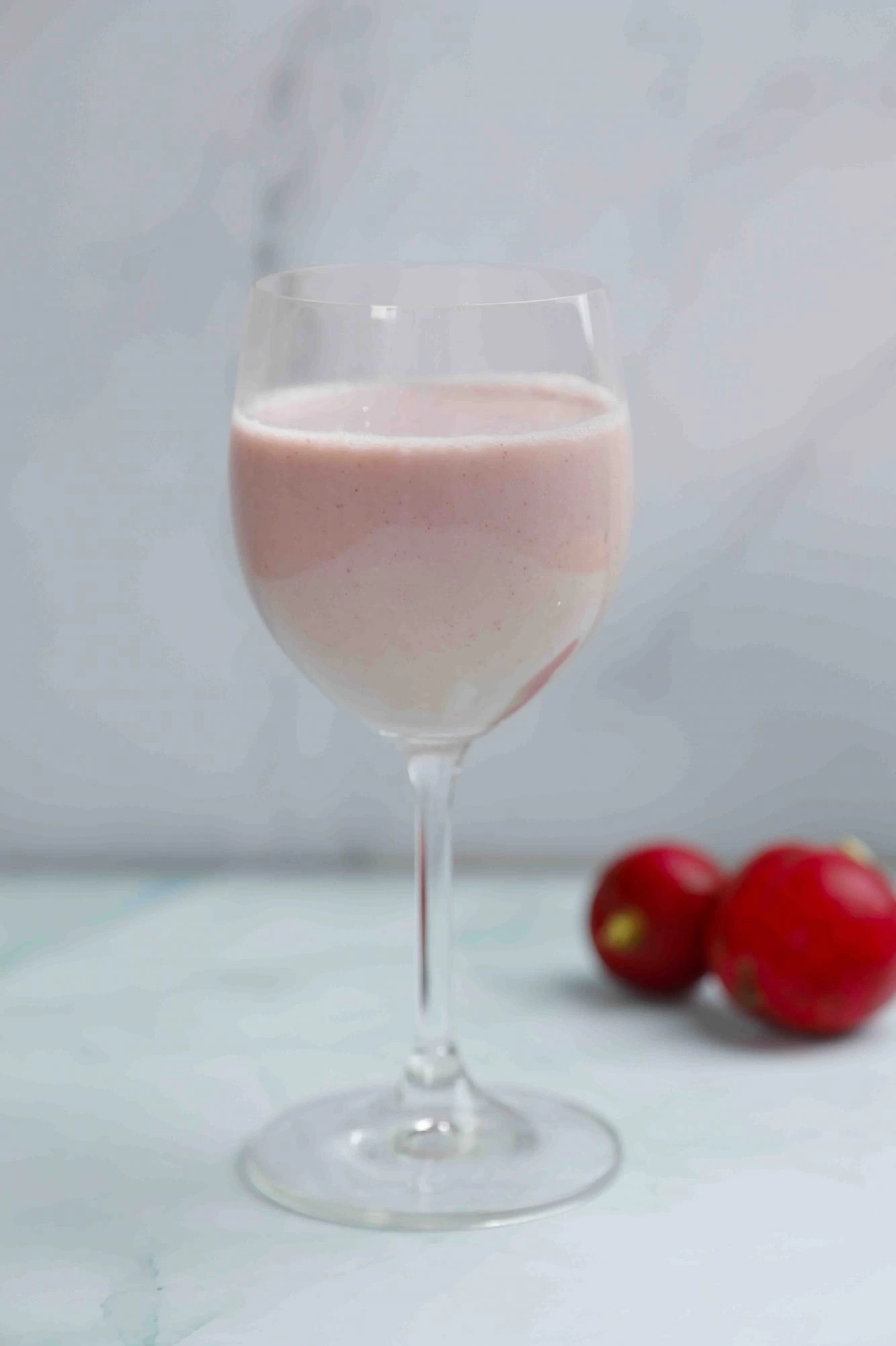 SMOOTHIE CỦ DỀN ĐỎ DỪA TƯƠI