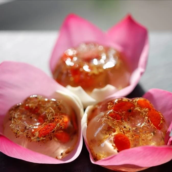 THẠCH QUẾ HOA KỈ TỬ
