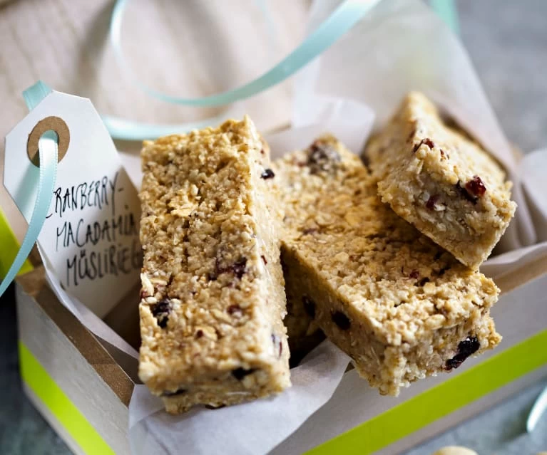 THANH GRANOLA MẮC-CA NAM VIỆT QUẤT
