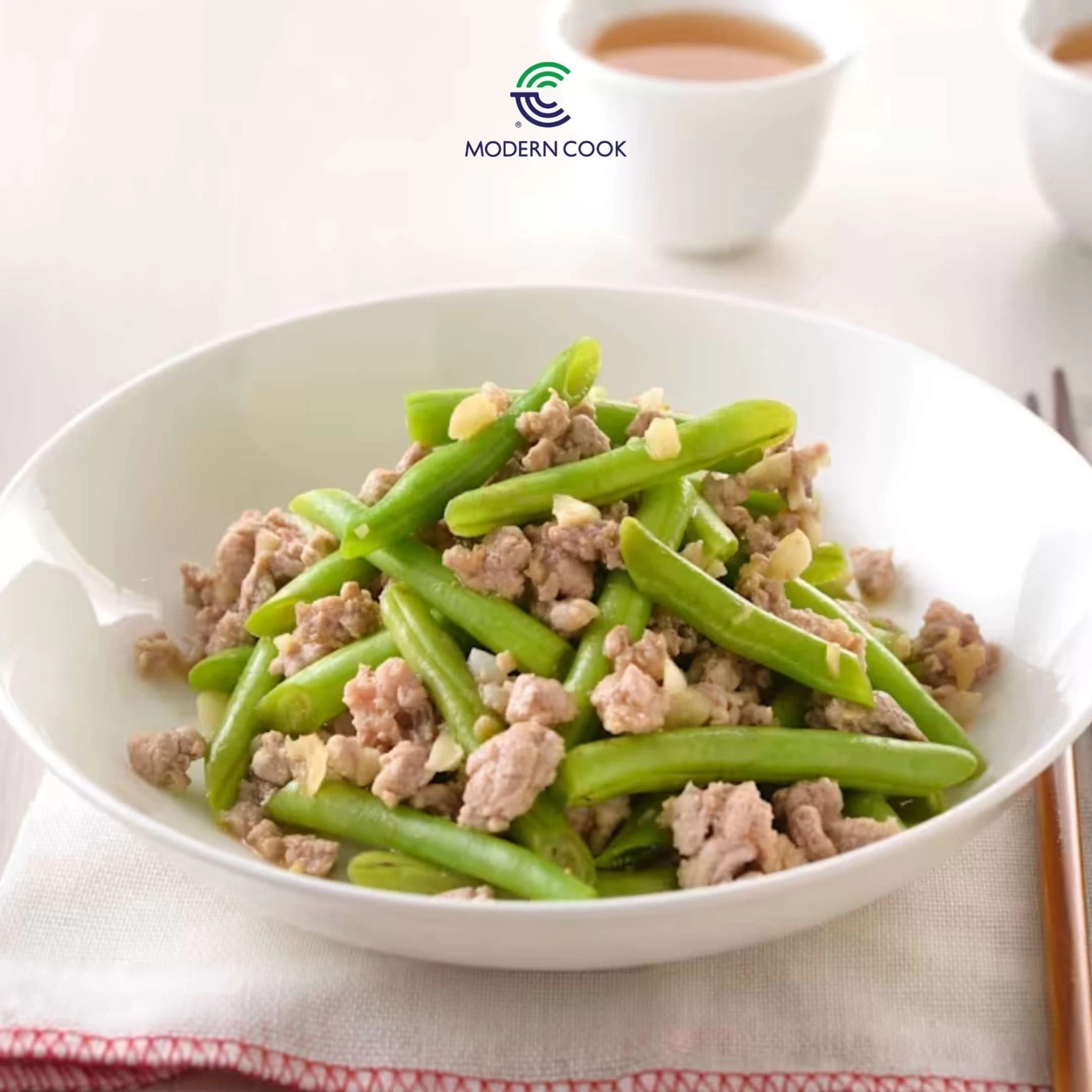 THỊT BĂM XÀO ĐẬU QUE