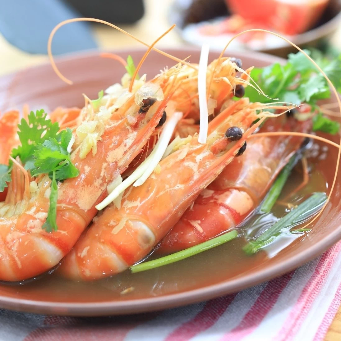 TÔM NẤU BIA