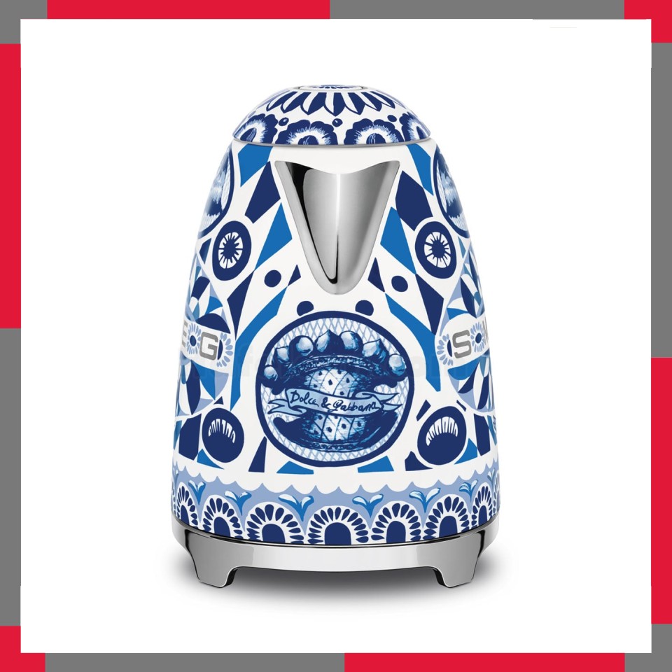 Ấm đun siêu tốc Smeg & Dolce&Gabbana 50's Style -KLF03DGBEU