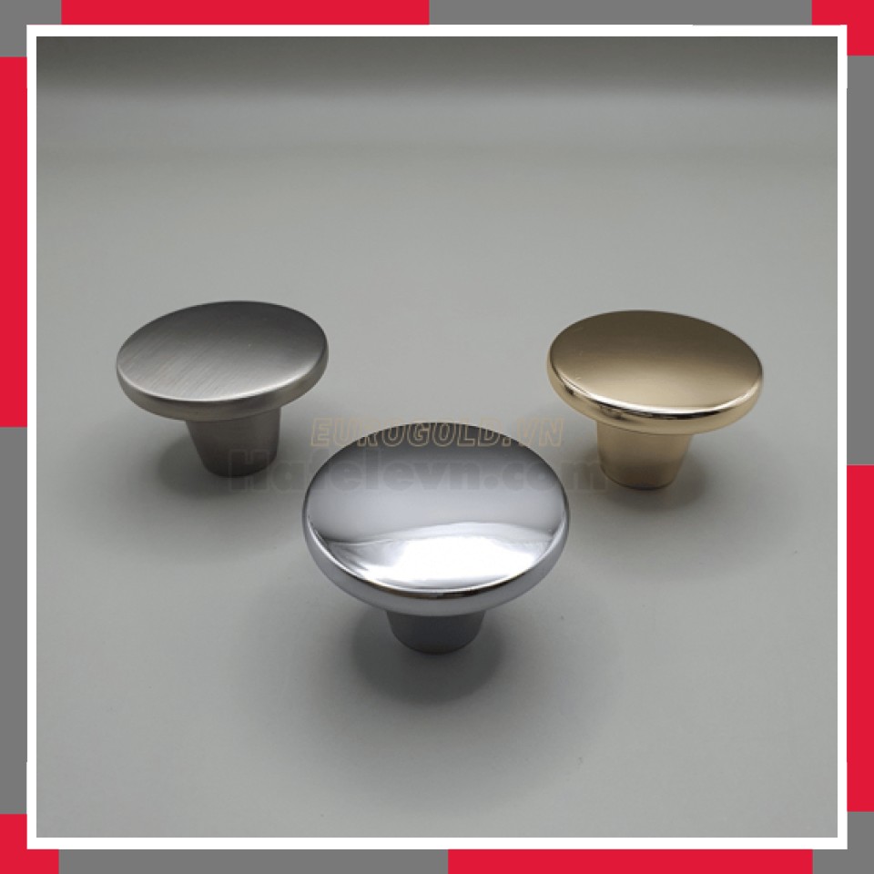 Núm Tủ EuroGold BH8208